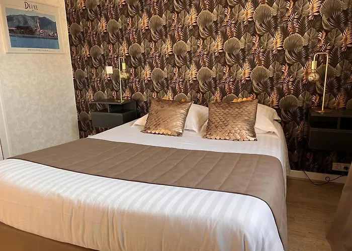 Hotel Alpes Cevennes 2*